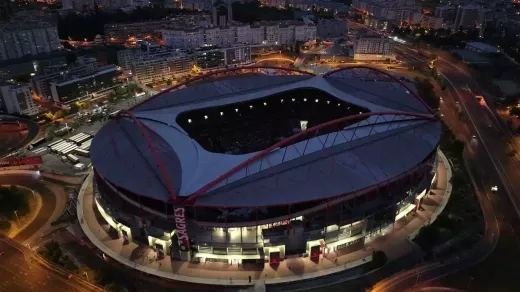 Un stade titanesque et spirituel : l’incomparable Estadio da Luz